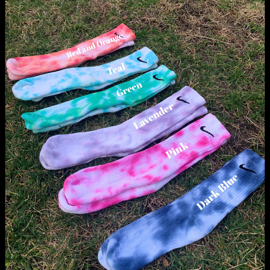 Nike Tie Dye crew socks (Adult M/L 6-12)